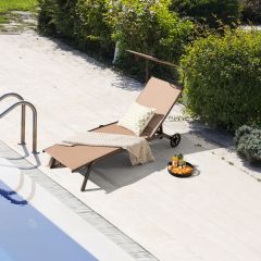 Terrassenliege Outdoor-Liegestuhl mit Rädern Strandliege aus Metall Braun