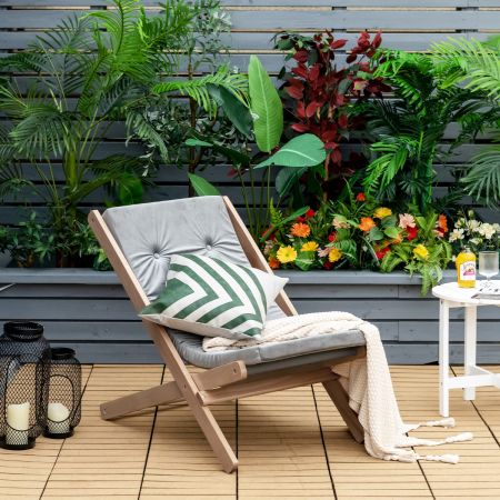 Costway Gartenliege Klappbarer Holzstuhl mit Kissen für den Poolbereich Natur + Grau